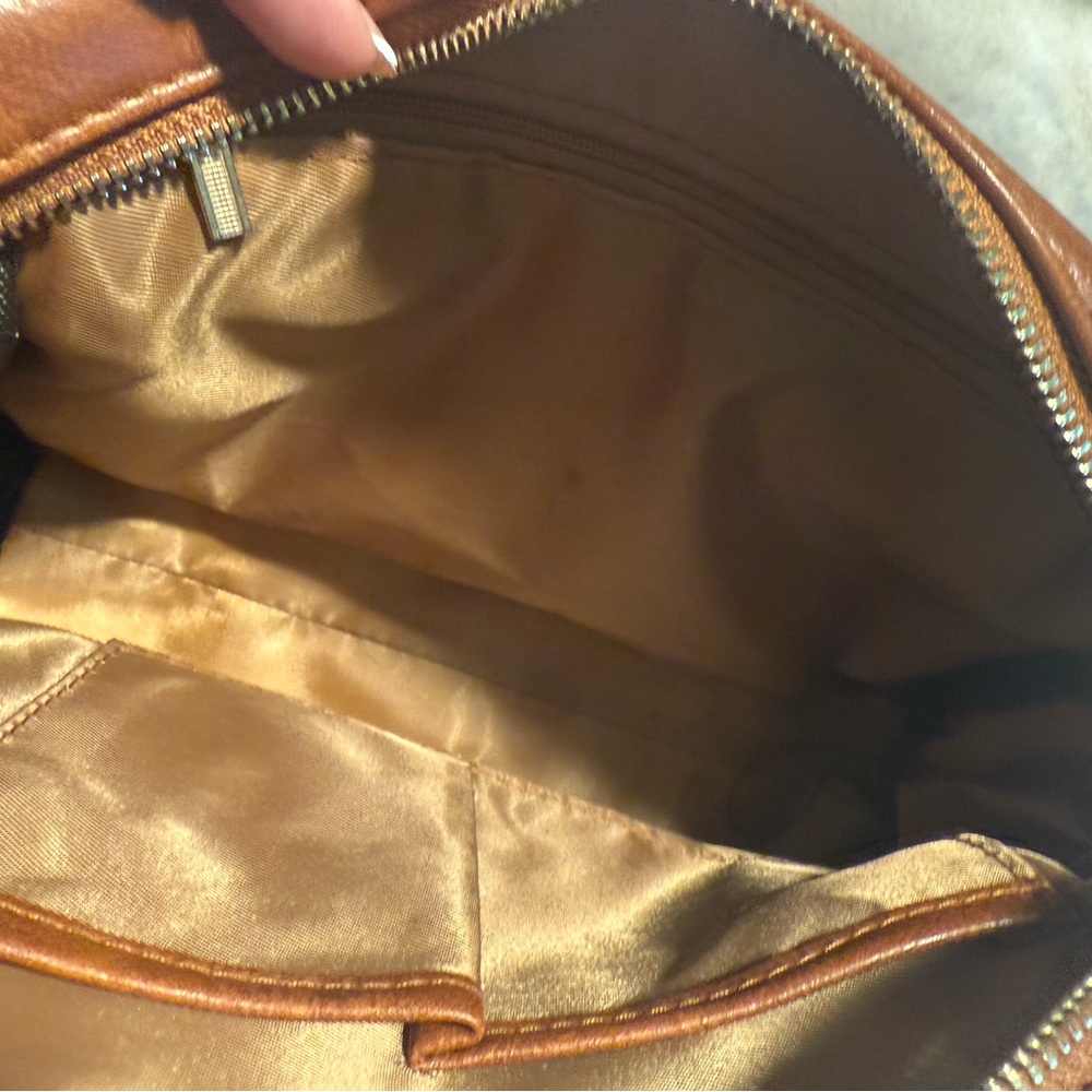 Lululemon Leather Crossbody bag with patterned strap - Picture 5 of 5